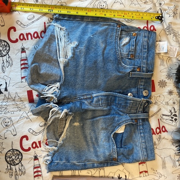 Assorted short shorts - Picture 2 of 13